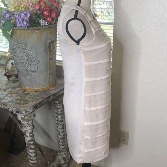 C. Luce Cream Sleeveless Sheath Dress - Picture 3 of 11